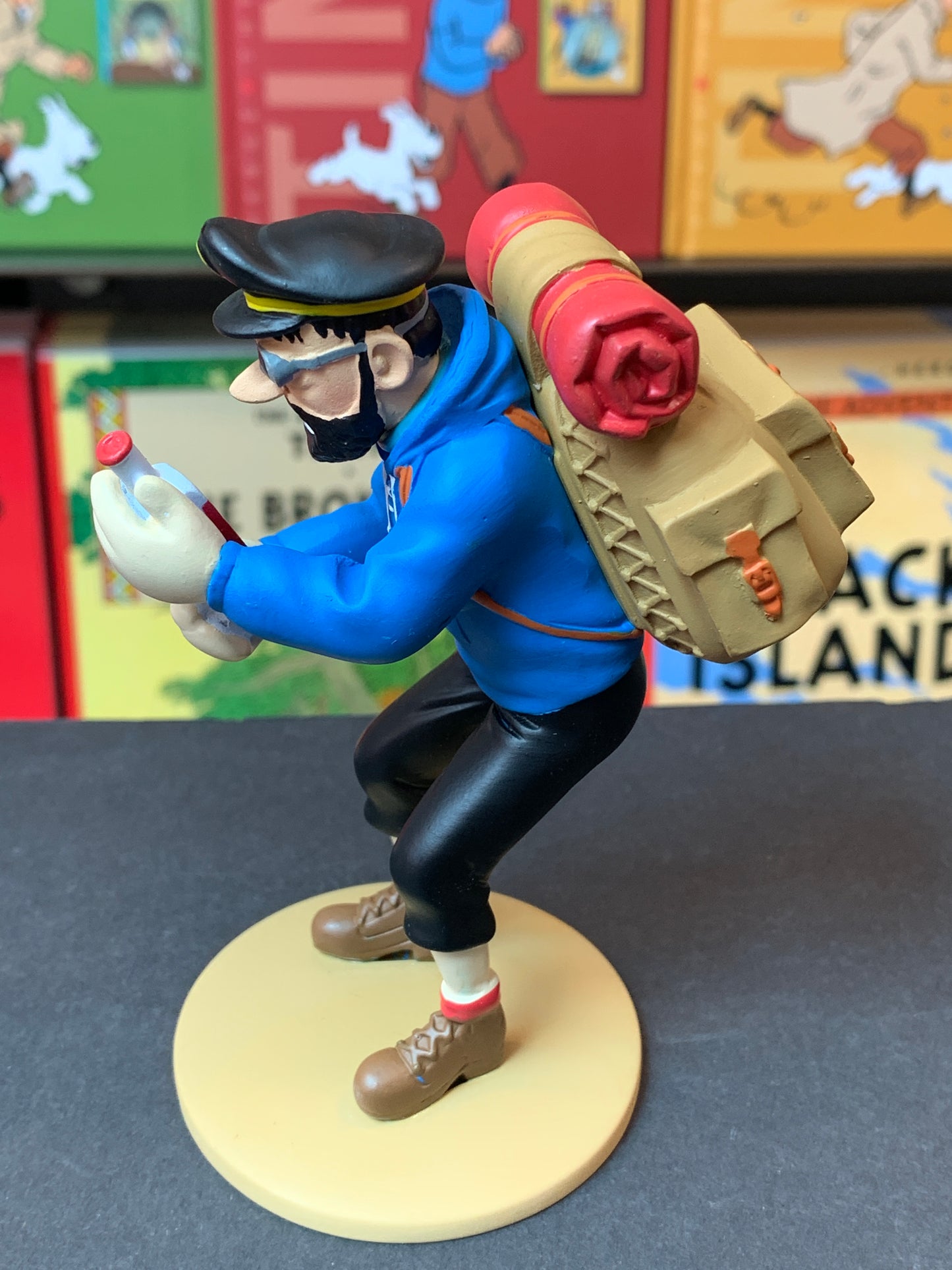 Captain Haddock With Empty Bottle Resin Figure From Tintin in Tibet 12 cm Ref. 42195