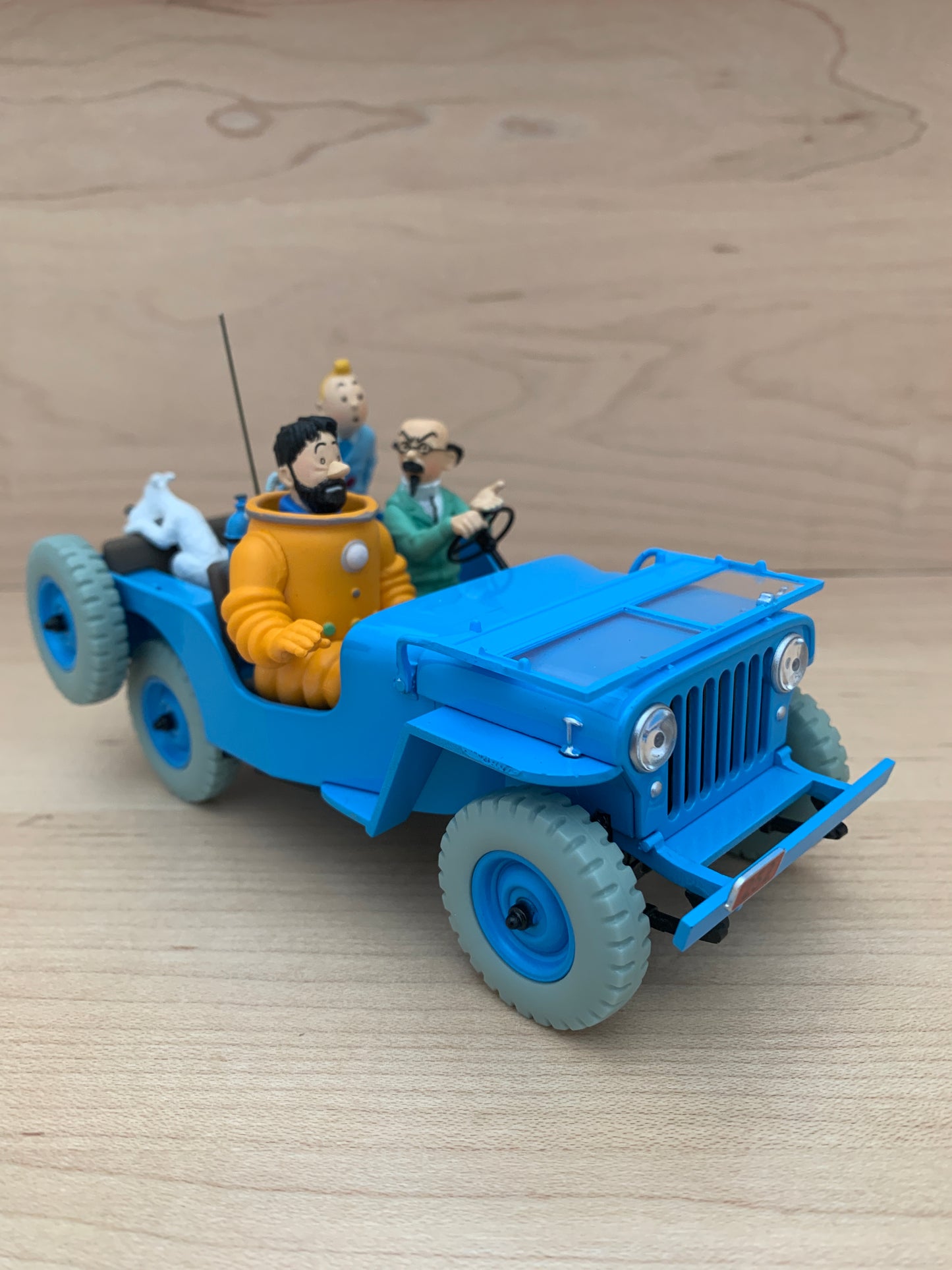 Tintin Blue Jeep CJ2A #4, Destination Moon 1/24 (2020)