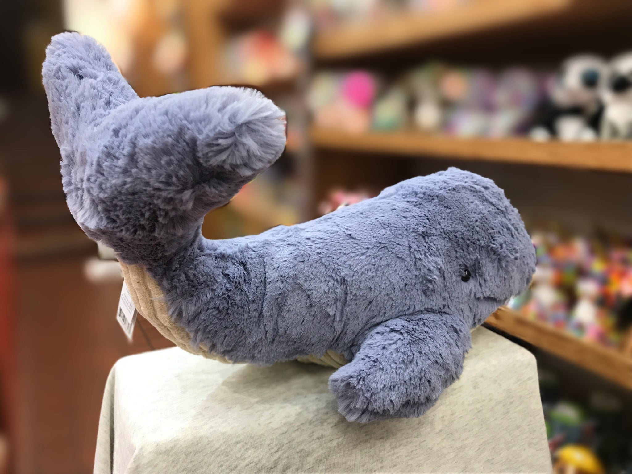 Jellycat wilbur cheap whale large