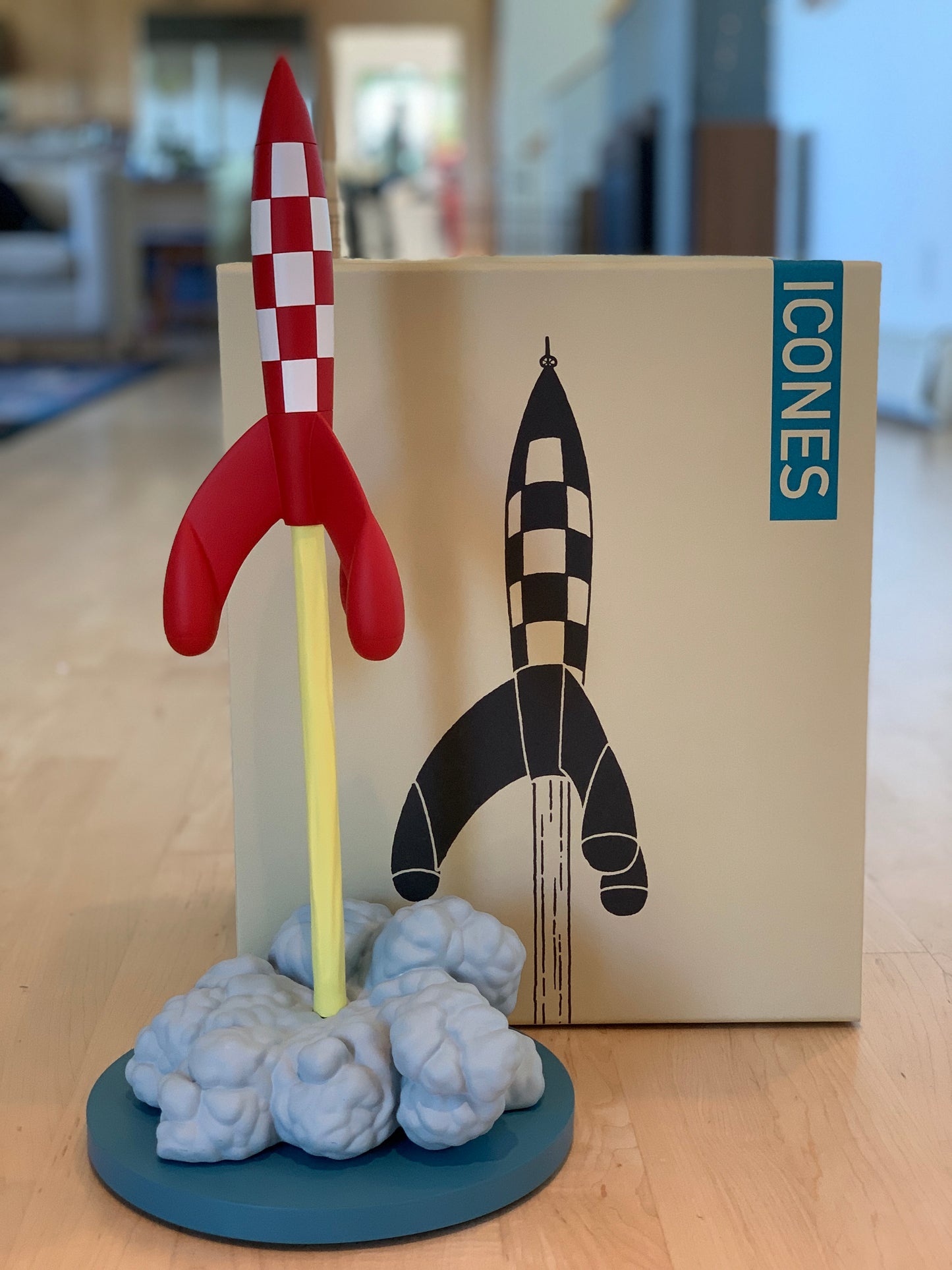 Tintin Explorers On The Moon Take Off Rocket Icons Collection Ref. 46405